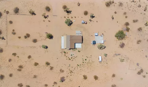 View/Area - 58522 Reche Rd, Landers, CA 92285 photo 5 of 13