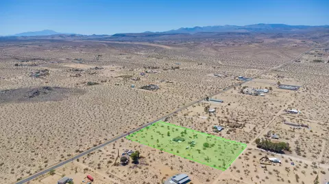 View/Area - 58522 Reche Rd, Landers, CA 92285 photo 10 of 13
