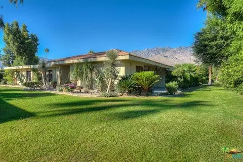 2264 Oakcrest Dr, Palm Springs, CA 92264