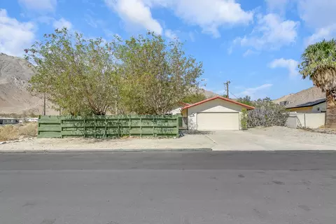 15887 Oreana Way, Palm Springs, CA 92262