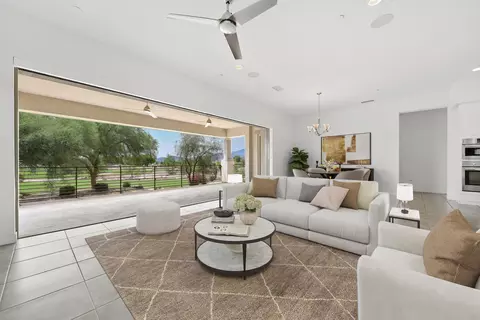 803 Retreat Cir, Palm Desert, CA 92260