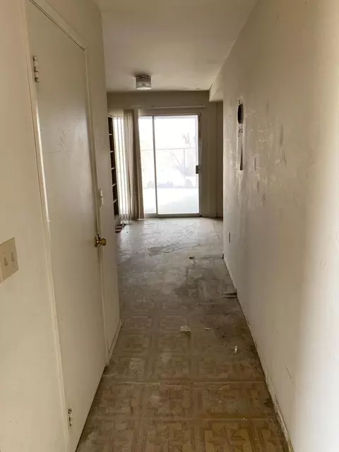 Entry Way - 63325 Mesa Verde, Joshua Tree, CA 92252 photo 3 of 7