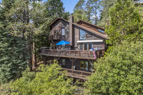 Exterior - 264 Old Toll Rd, Lake Arrowhead, CA 92352 photo 9 of 10