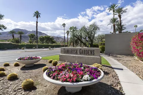 70164 Frank Sinatra Dr, Rancho Mirage, CA 92270