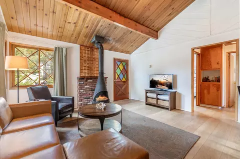 Living - 241 Turlock Dr, Big Bear City, CA 92314 photo 3 of 4