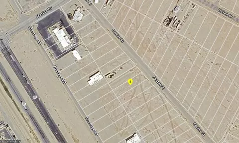 2077 Center St, Thermal, CA 92274