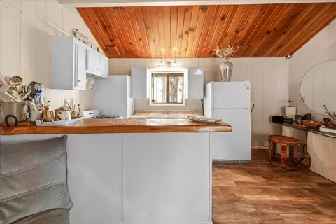 2060 2nd Ln, Big Bear City, CA 92314 photo 9