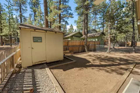 2060 2nd Ln, Big Bear City, CA 92314 photo 18