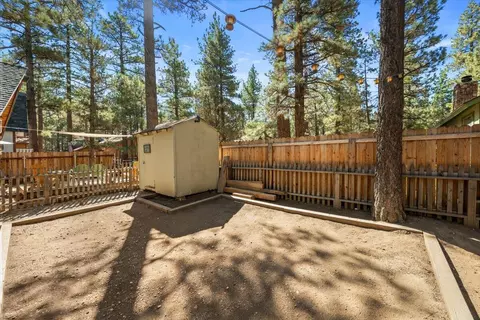 2060 2nd Ln, Big Bear City, CA 92314 photo 19