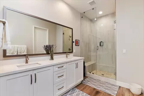 Bath - 82440 Crane Dr, Indio, CA 92201 photo 3 of 3