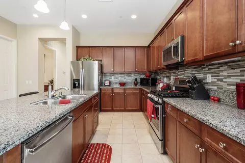 Kitchen - 85571 Adria Dr, Indio, CA 92203 photo 4 of 4