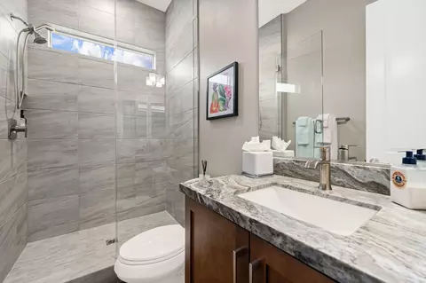 Bath - 82375 Crane Dr, Indio, CA 92201 photo 3 of 4