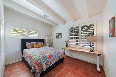 Bedroom - 51426 Eisenhower Dr, La Quinta, CA 92253 photo 2 of 3
