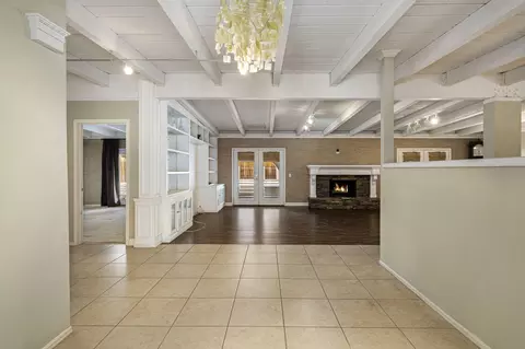 Entry Way - 79740 Camelback Dr, Bermuda Dunes, CA 92203 photo 1 of 1