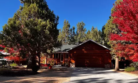 525 Angeles Blvd, Big Bear City, CA 92314