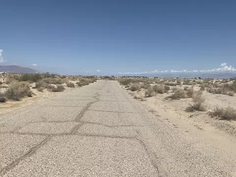 2240 Panorama Ave, Thermal, CA 92274 photo 9