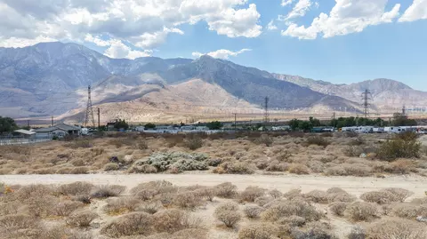 35 Panorama Dr, Whitewater, CA 92282