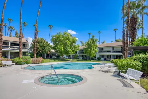 5125 E Waverly Dr, Palm Springs, CA 92264