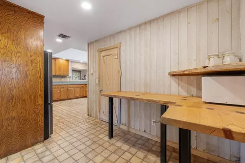 Kitchen - 45120 Noel, Anza, CA 92539 photo 3 of 3