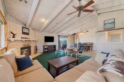 Living - 45120 Noel, Anza, CA 92539 photo 2 of 2