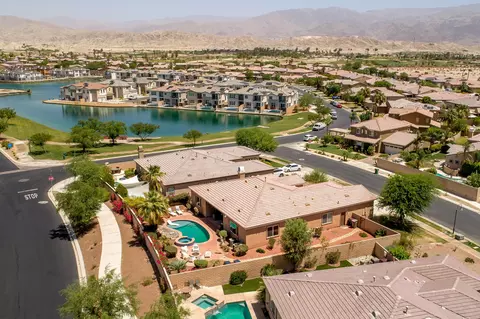 View/Area - 43597 Spiaggia Pl, Indio, CA 92203 photo 1 of 15