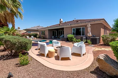 Exterior - 43597 Spiaggia Pl, Indio, CA 92203 photo 12 of 15