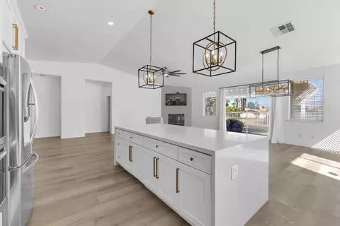 Kitchen - 82210 Vandenberg Dr, Indio, CA 92201 photo 7 of 9