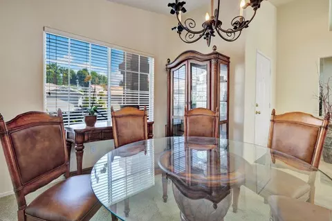 269 Strada Nova, Palm Desert, CA 92260 photo 6