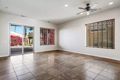 Living - 81664 Avenida Contento, Indio, CA 92203 photo 4 of 4