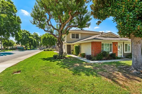 2376 Lomeli Ln, La Verne, CA 91750
