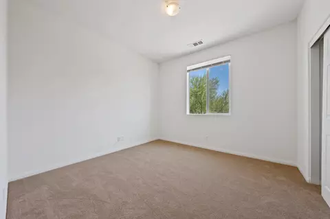 Bedroom - 84344 Canzone Dr, Indio, CA 92203 photo 4 of 6