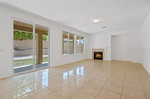 Living - 84344 Canzone Dr, Indio, CA 92203 photo 2 of 7