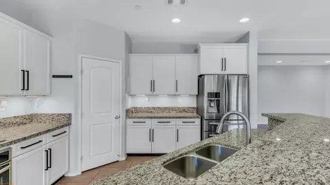 Kitchen - 42333 Everest Dr, Indio, CA 92203 photo 3 of 3