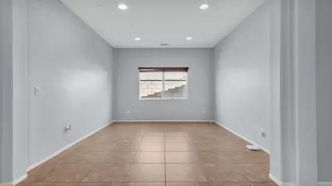 Living - 42333 Everest Dr, Indio, CA 92203 photo 2 of 6