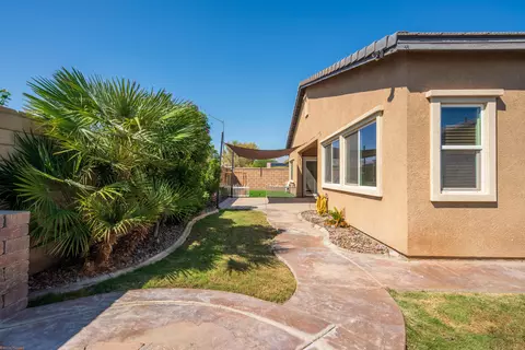 Exterior - 42333 Everest Dr, Indio, CA 92203 photo 8 of 9