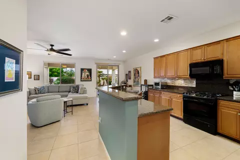 Kitchen - 39859 Corte Velado, Indio, CA 92203 photo 1 of 5