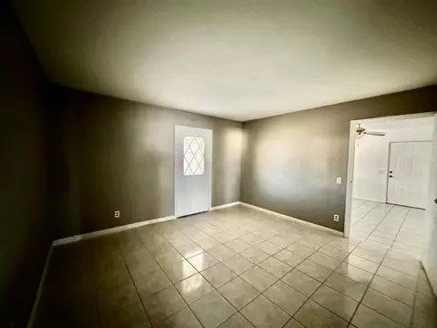 Living - 610 E Chanslor Way, Blythe, CA 92225 photo 2 of 4