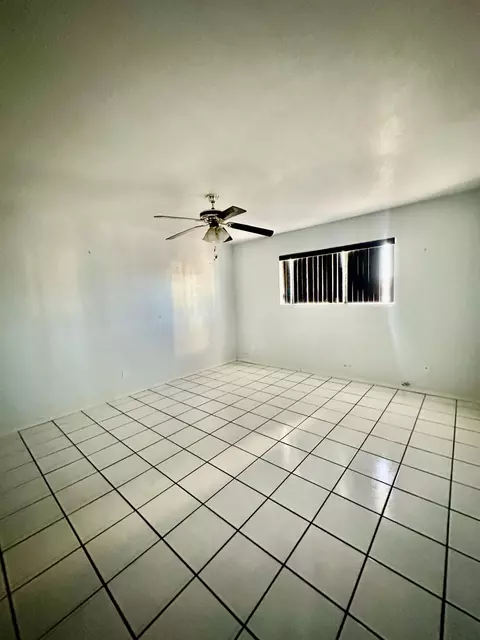 Bedroom - 610 E Chanslor Way, Blythe, CA 92225 photo 4 of 6