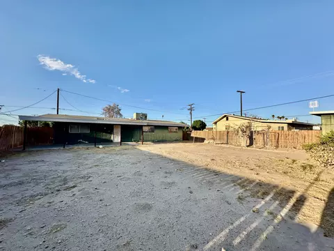 Exterior - 610 E Chanslor Way, Blythe, CA 92225 photo 2 of 2