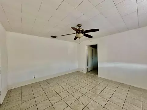 Living - 610 E Chanslor Way, Blythe, CA 92225 photo 4 of 4