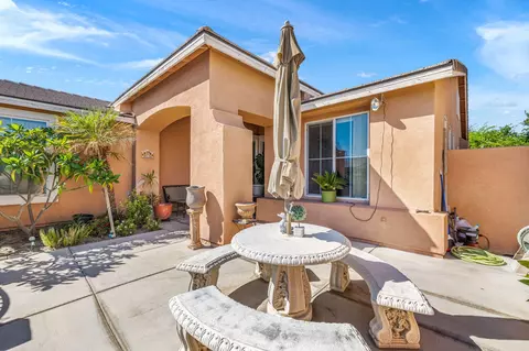 Exterior - 81194 Avenida Gonzalez, Indio, CA 92201 photo 3 of 9