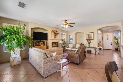 Living - 81194 Avenida Gonzalez, Indio, CA 92201 photo 3 of 3
