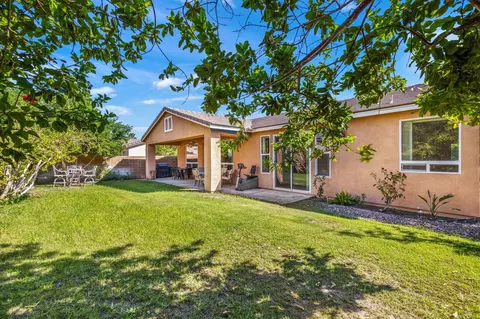 Exterior - 81194 Avenida Gonzalez, Indio, CA 92201 photo 7 of 9