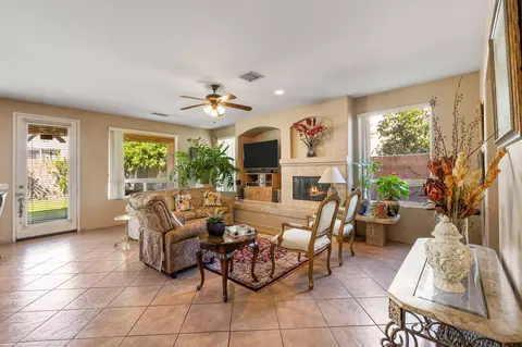 Living - 81194 Avenida Gonzalez, Indio, CA 92201 photo 2 of 3