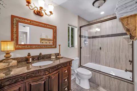 Bath - 82570 Delano Dr, Indio, CA 92201 photo 1 of 2