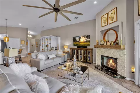 Living - 82570 Delano Dr, Indio, CA 92201 photo 3 of 5