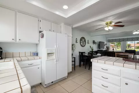 Kitchen - 49101 Taylor St, Indio, CA 92201 photo 6 of 8