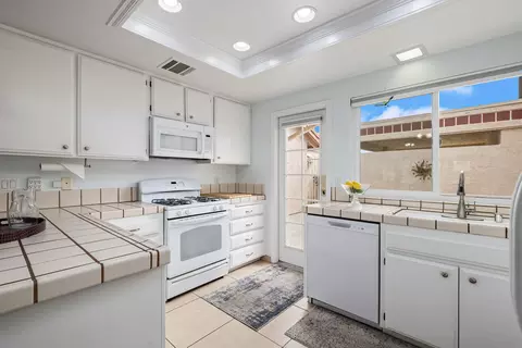 Kitchen - 49101 Taylor St, Indio, CA 92201 photo 2 of 8