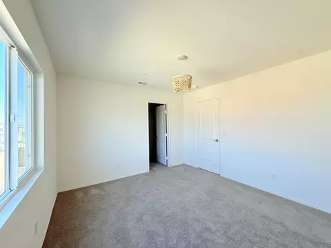 Bedroom - 84671 Cabernet Ln, Indio, CA 92203 photo 3 of 7
