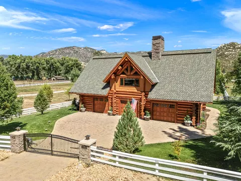 61380 Devils Ladder Rd, Mountain Center, CA 92561
